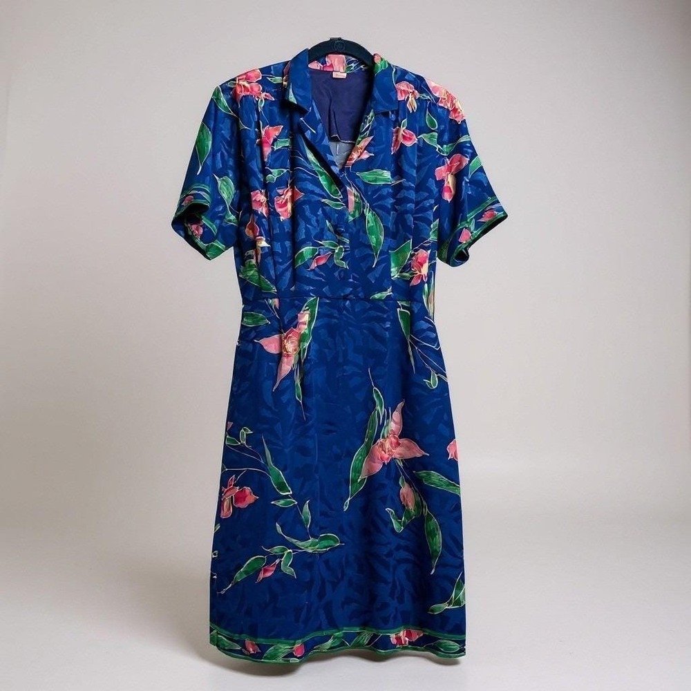 Vintage 80s Rasee Blue Floral Patterned Midi Dress With Short Sleeves & Button F